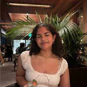 Meet your Posher, Abhi